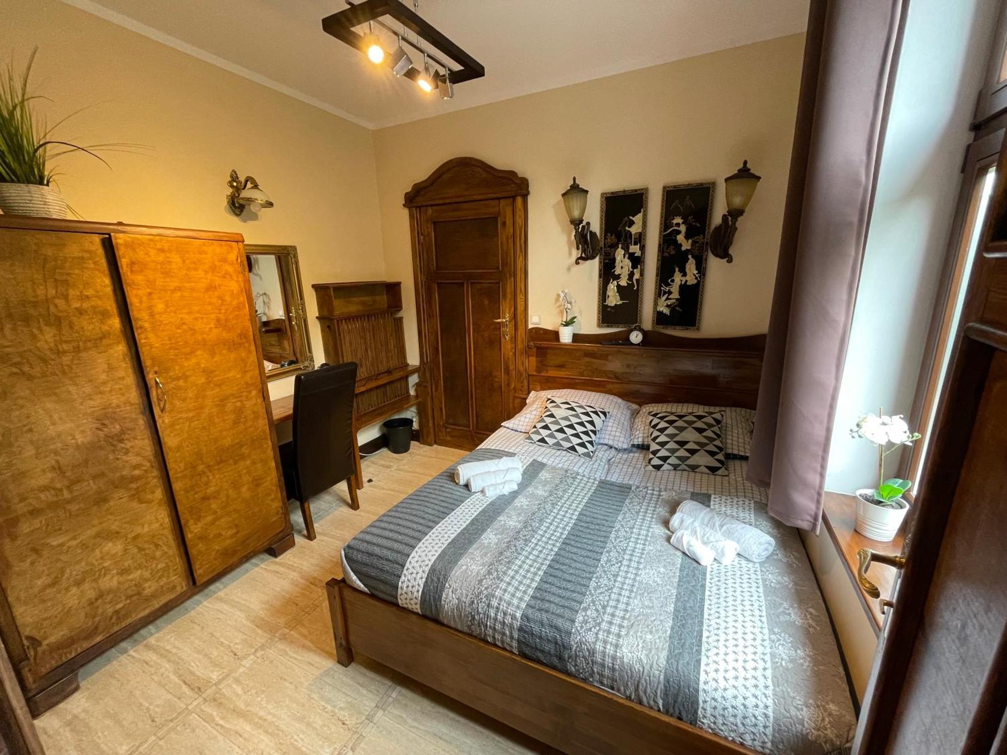 Bed and Breakfast Dworek Oliwski Danzig Exterior foto