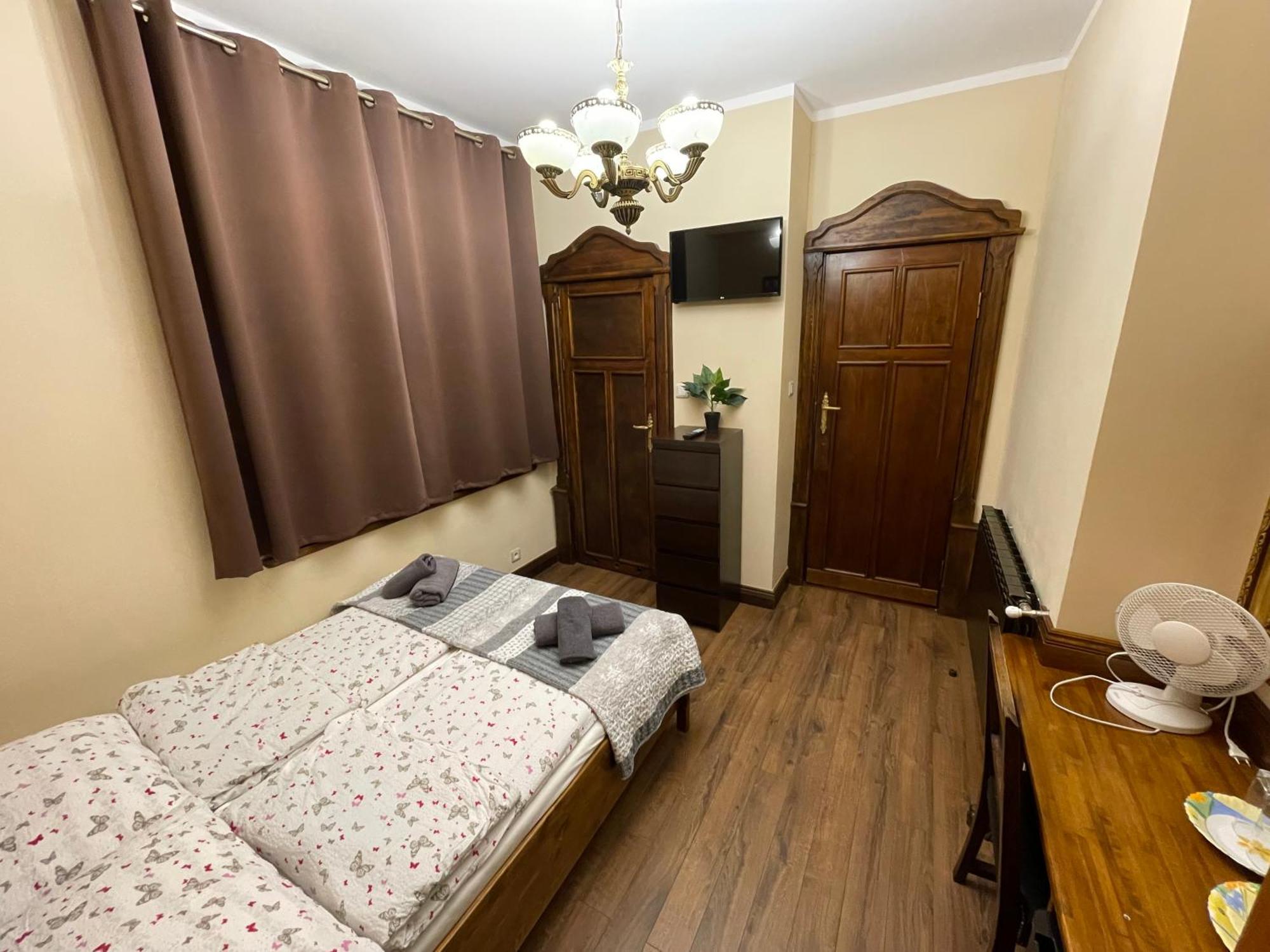 Bed and Breakfast Dworek Oliwski Danzig Exterior foto
